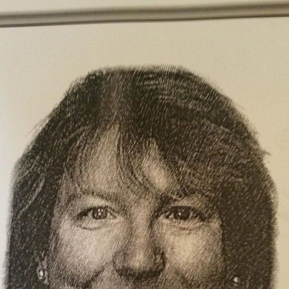 Meet your Posher, Lenore - Picture 1 of 1